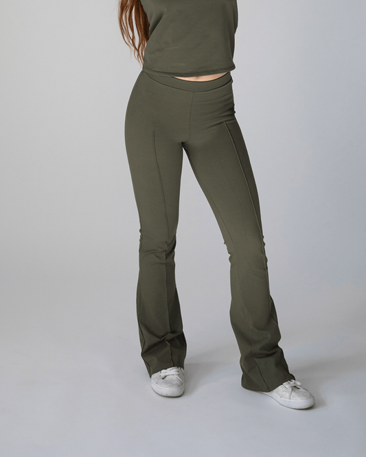 Kick flare pants