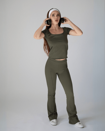 Kick flare pants